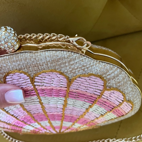 Shell Design Beaded Clutch - Multicolor - Picture 2 of 5